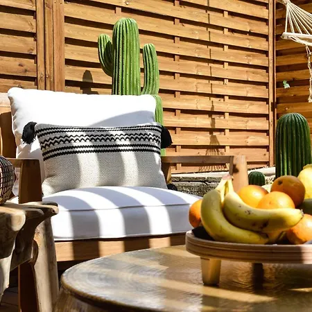 The Majestic Garden París